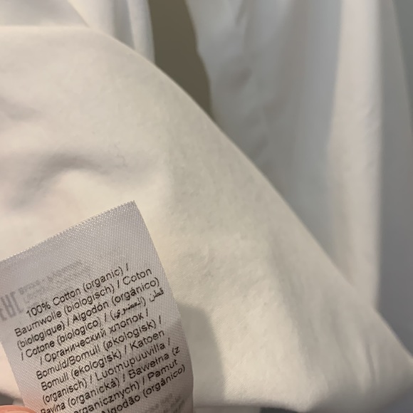 The Skinny Andi button down blouse in size 6, b.young - Picture 6 of 8